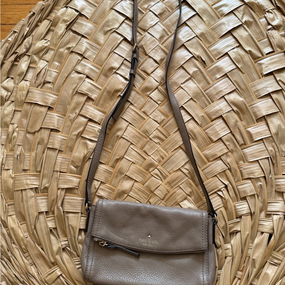 KATE SPADE Gray Leather Crossbody Bag